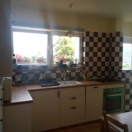 Apartment V4 Kilatoterasz Foeldszint Nagymaros